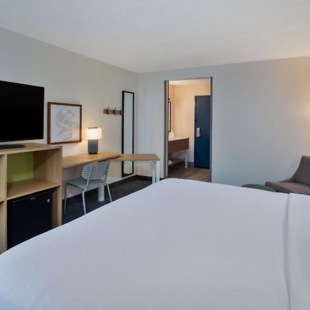 Spark By Hilton Walker Grand Rapids North Екстериор снимка