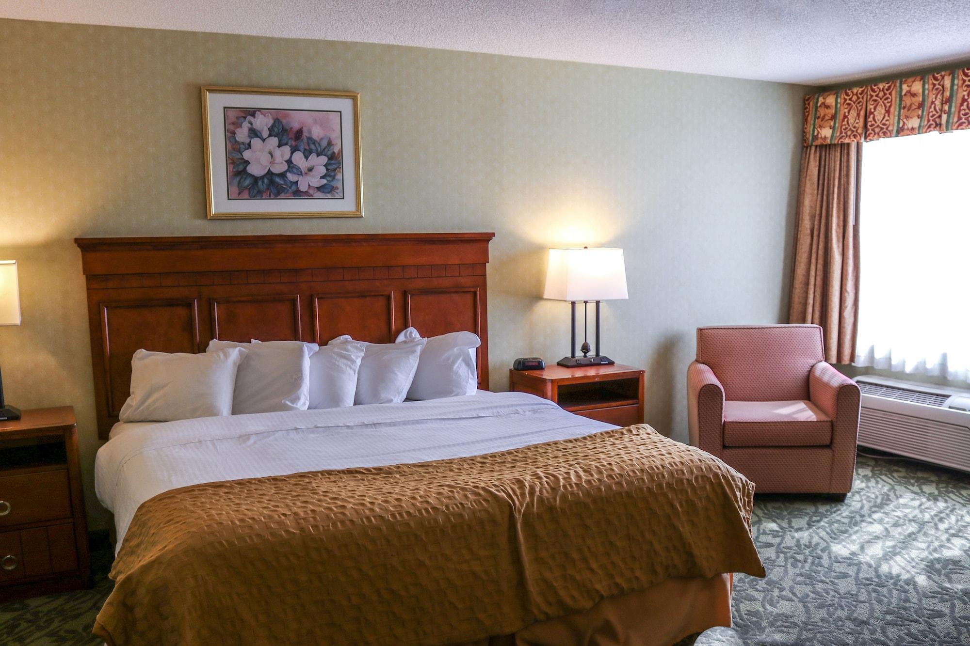 Spark By Hilton Walker Grand Rapids North Екстериор снимка