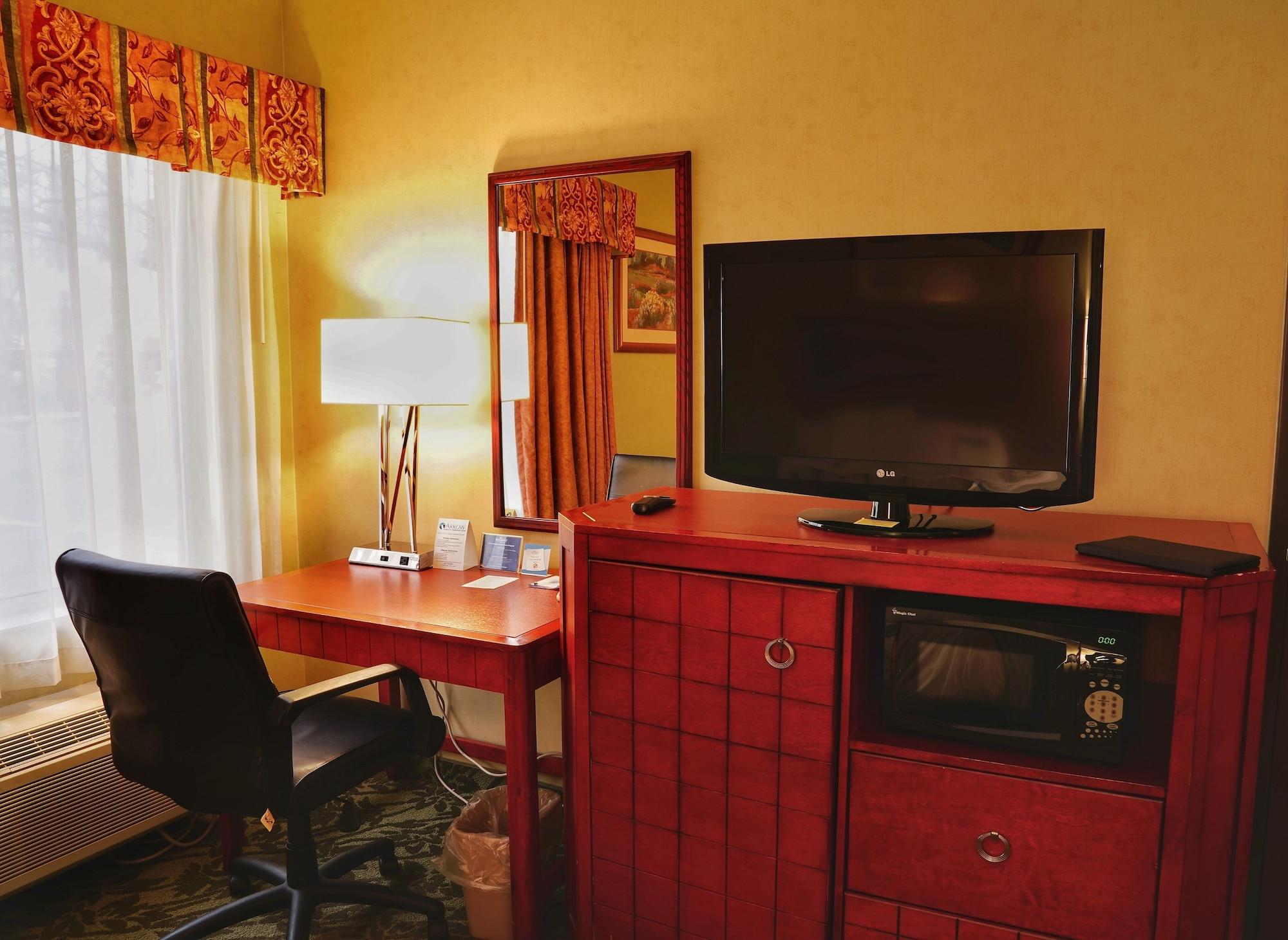 Spark By Hilton Walker Grand Rapids North Екстериор снимка
