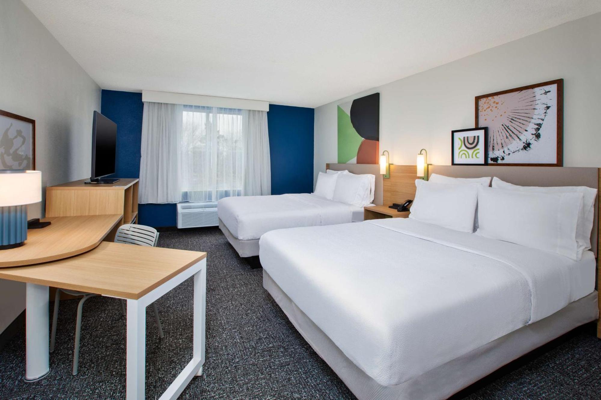Spark By Hilton Walker Grand Rapids North Екстериор снимка